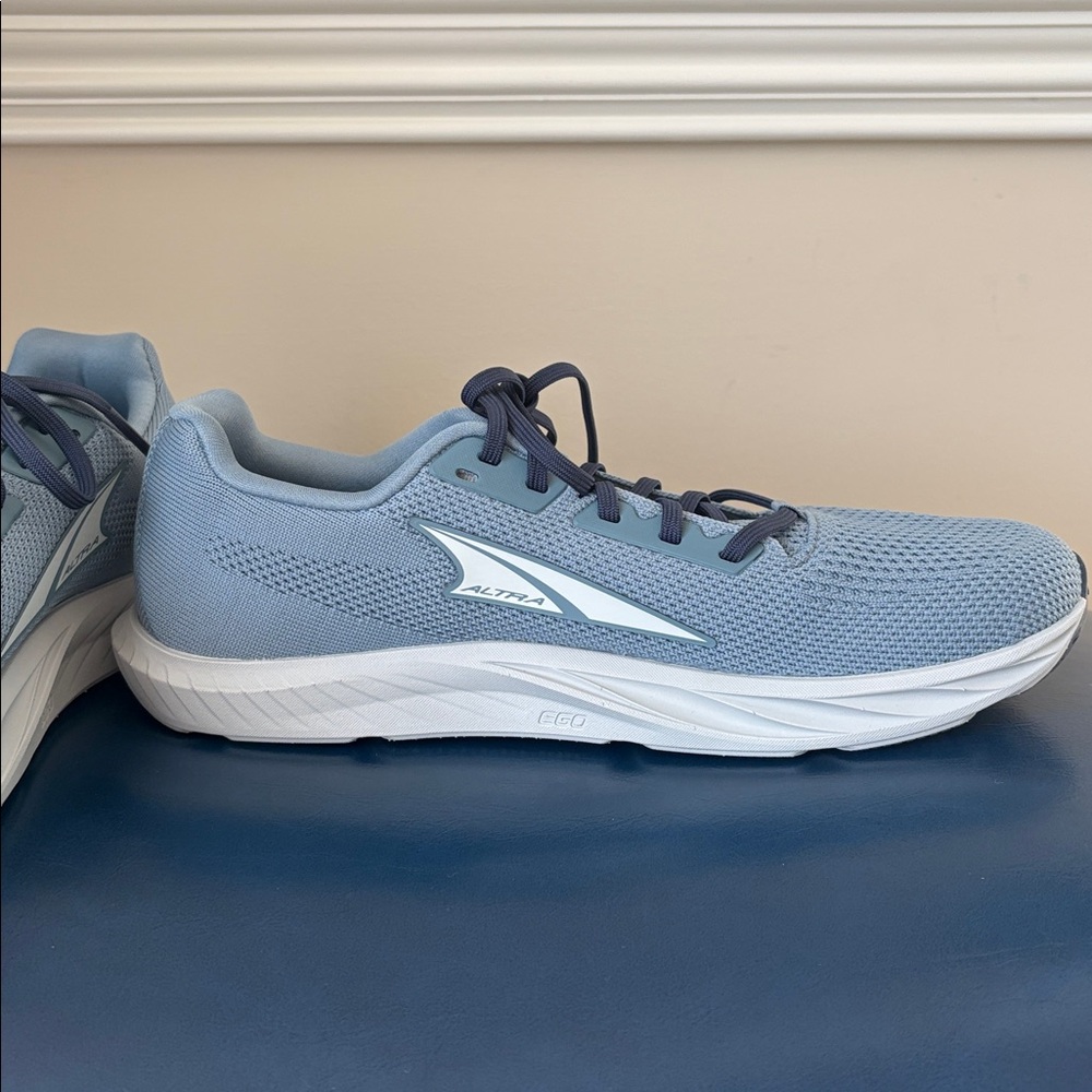 Altra Escalante 4, Women’s 8.5 - Picture 7 of 12